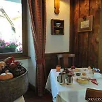 Du Grand Paradis - 1899 Boutique 3*