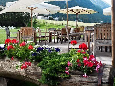 Du Grand Paradis - 1899 Boutique ホテル 3*