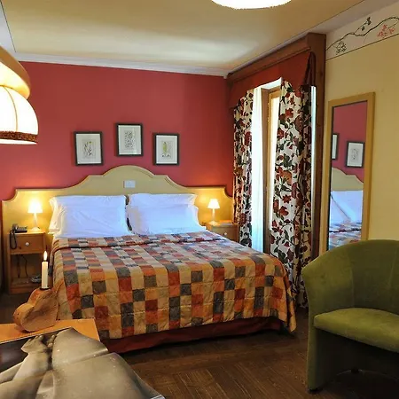 Du Grand Paradis - 1899 Boutique ホテル コー​​ニュ