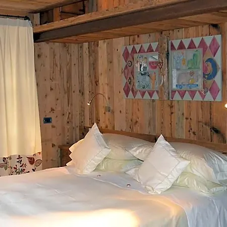 Du Grand Paradis - 1899 Boutique מלון 3*