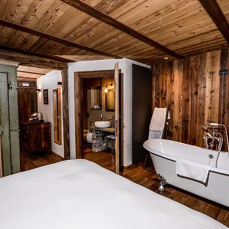Du Grand Paradis - 1899 Boutique מלון 3*