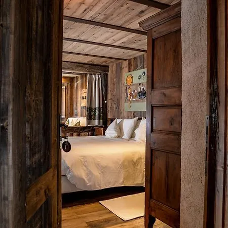 Du Grand Paradis - 1899 Boutique מלון 3*