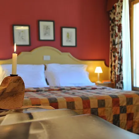 Du Grand Paradis - 1899 Boutique 코네