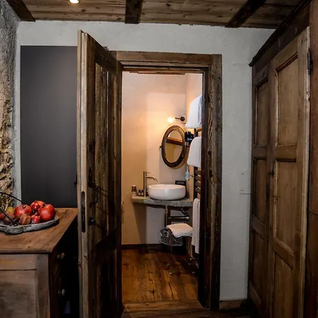 Du Grand Paradis - 1899 Boutique Hotel